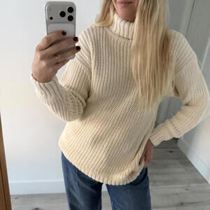 Vintage 80's Gap Cream Chunky Knit Turtleneck Sweater Size M Apres Ski Cozy